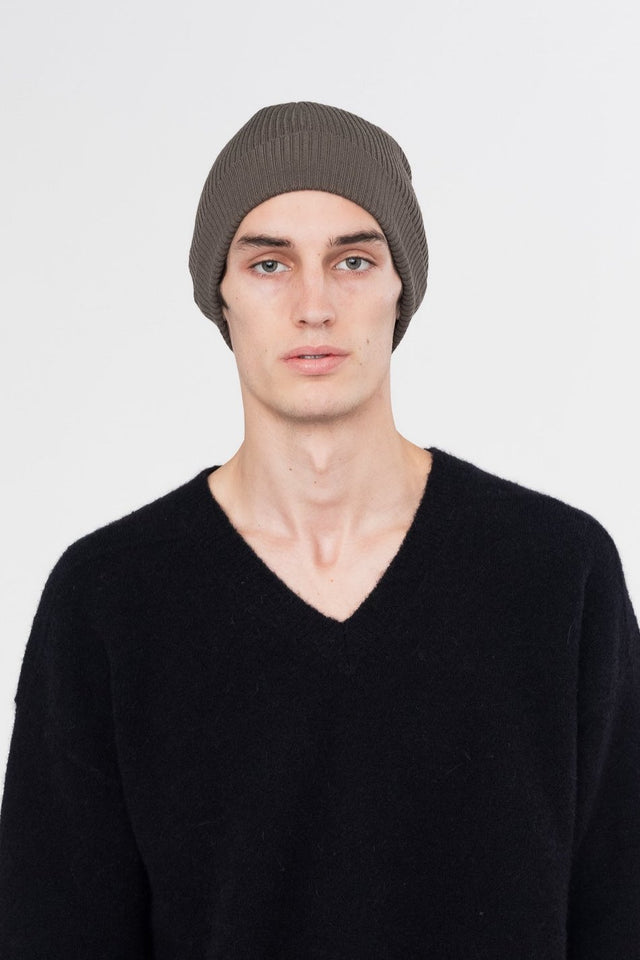 Dust Ribbed Beanie