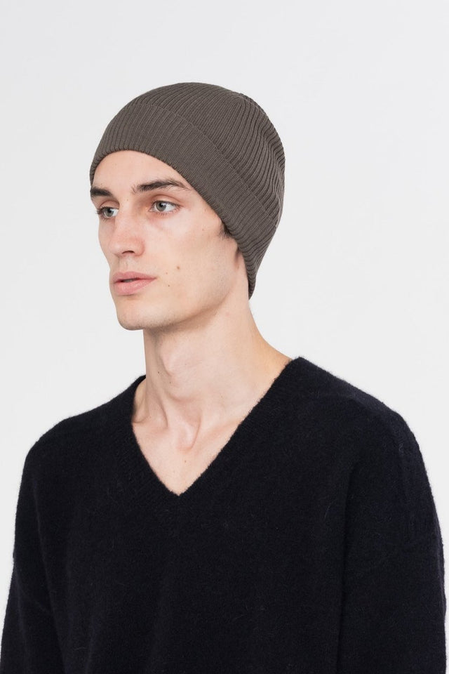 Dust Ribbed Beanie