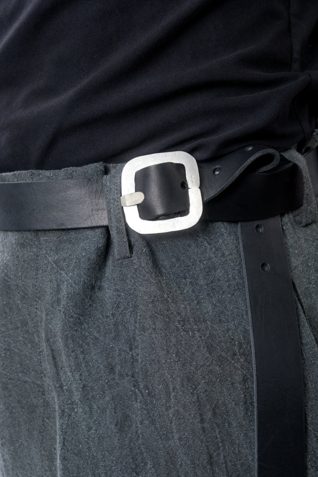 Flat Q + Buckle Belt